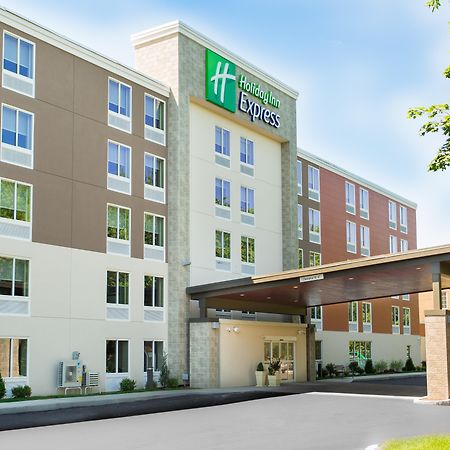 Holiday Inn Express Chelmsford By Ihg Buitenkant foto