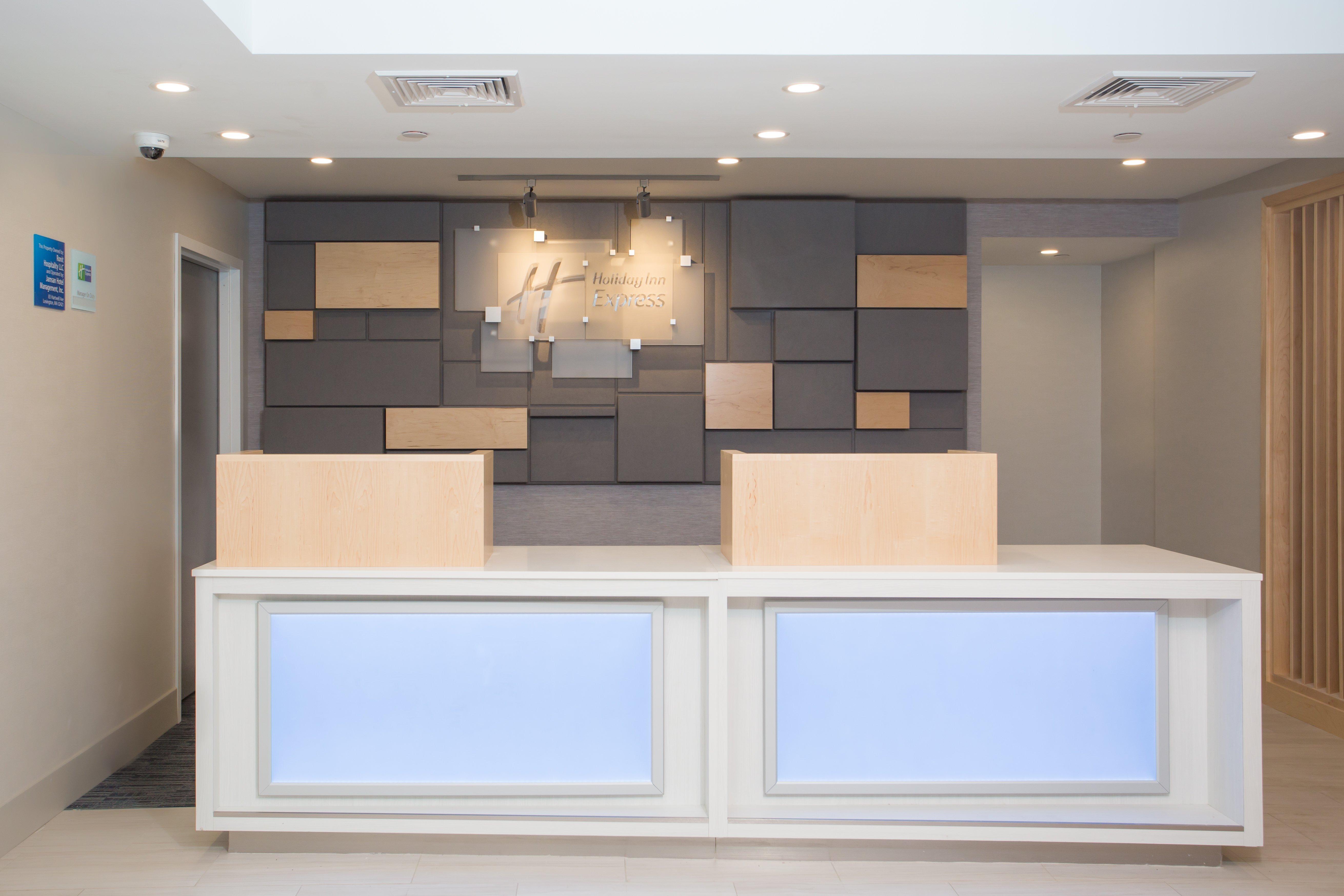Holiday Inn Express Chelmsford By Ihg Buitenkant foto