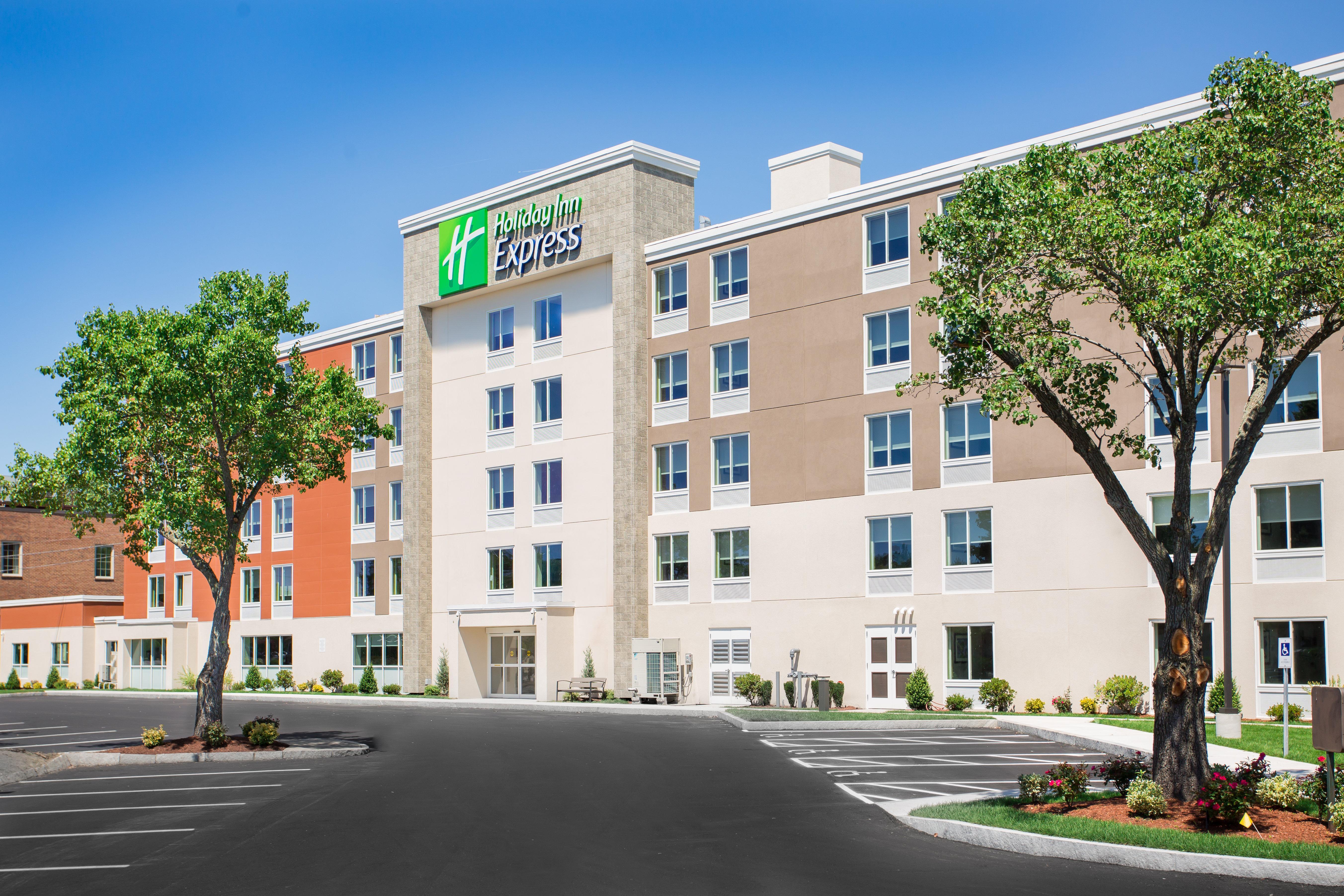 Holiday Inn Express Chelmsford By Ihg Buitenkant foto