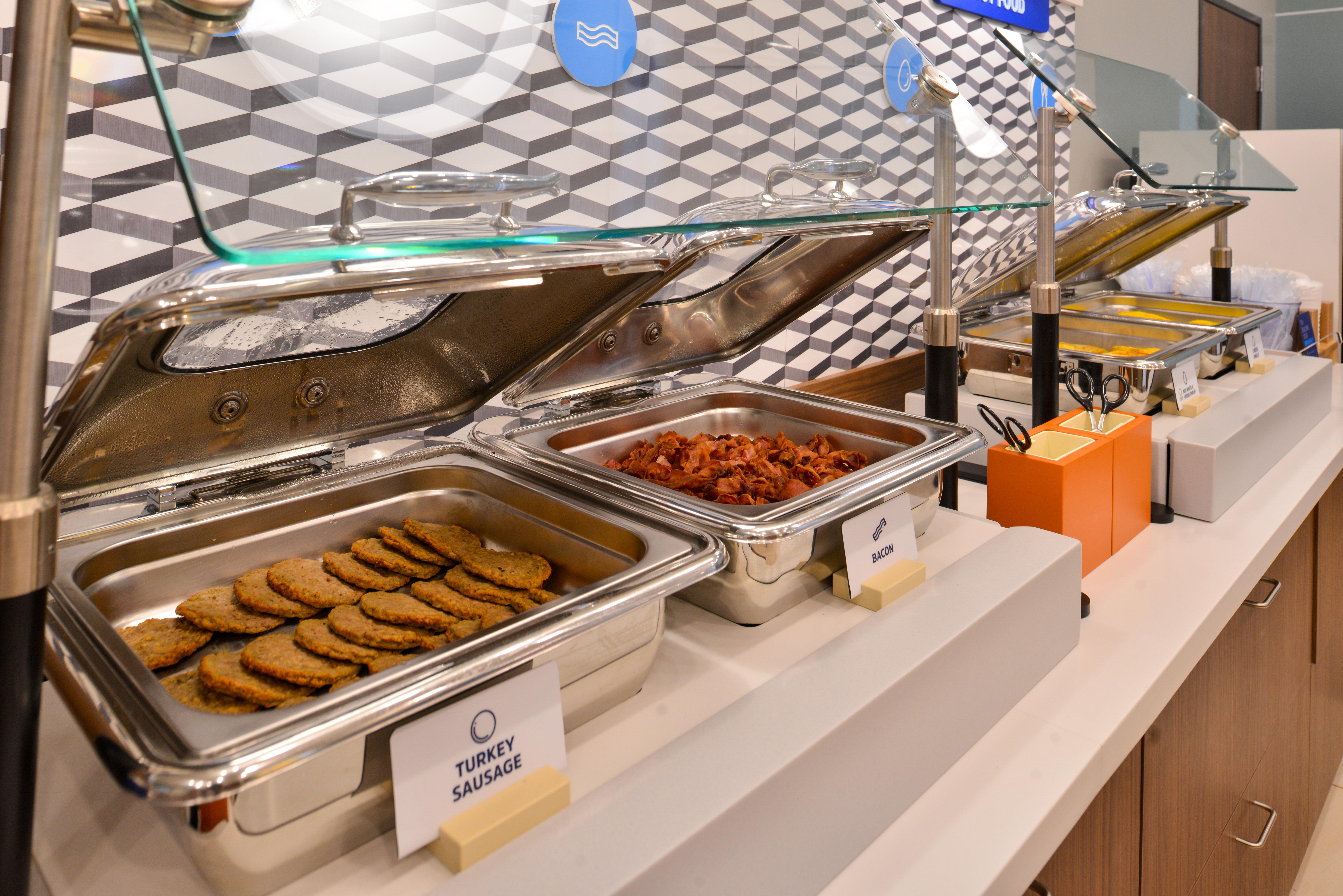 Holiday Inn Express Chelmsford By Ihg Buitenkant foto